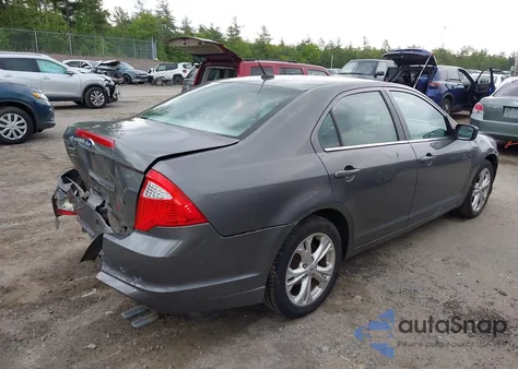 2012 Ford Fusion Se z USA, uszkodzony, nr VIN 3FAHP0HA1CR424096